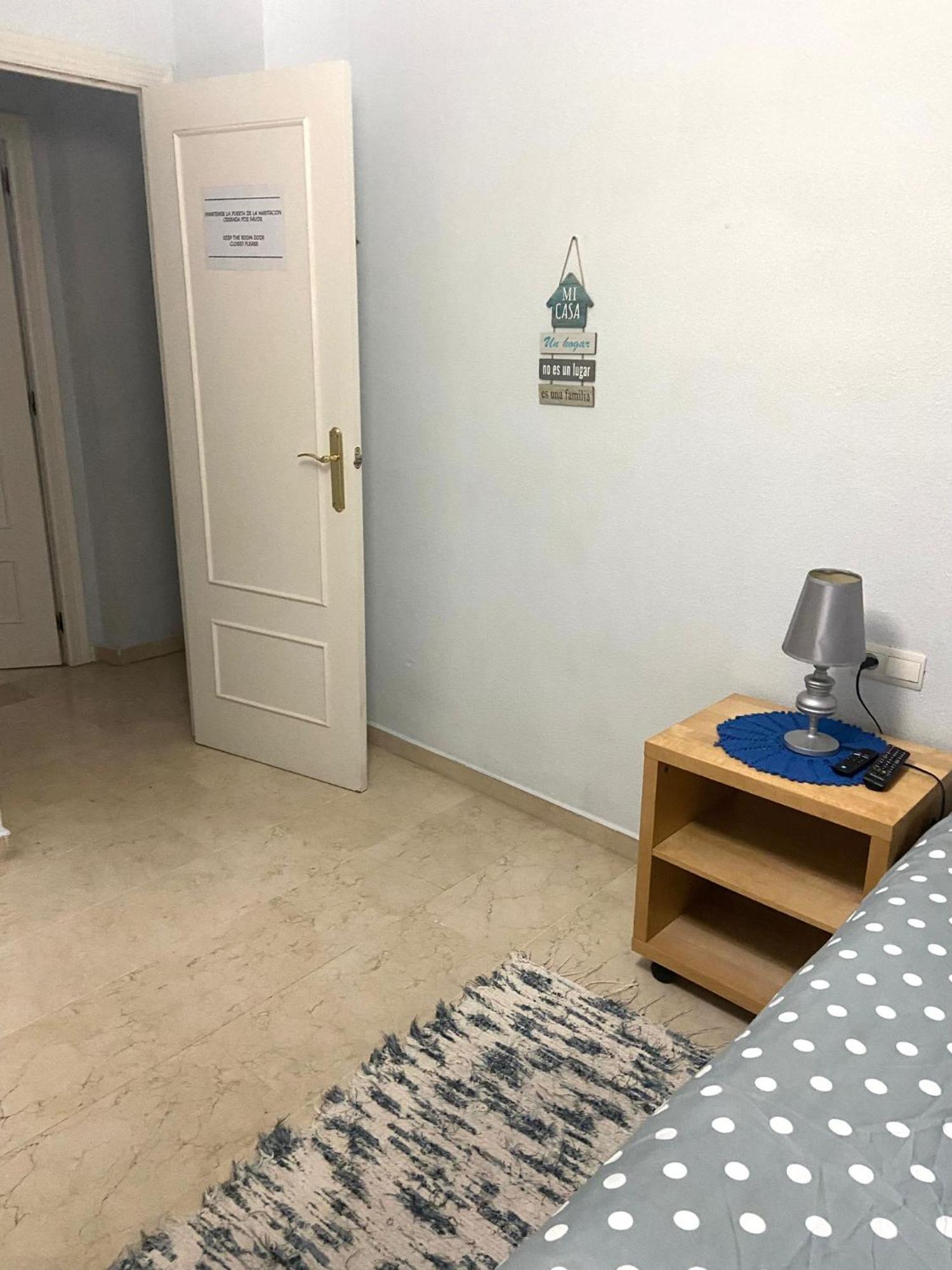 Habitacion Hesperides Apartment Sevilla Bagian luar foto